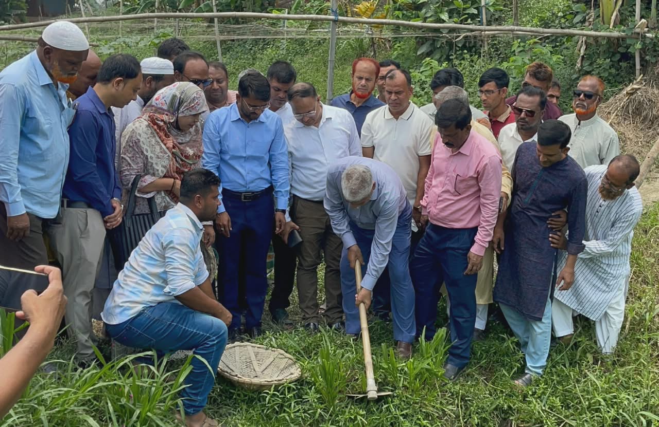 কৃষি জমির মাটি কাটা, মাদকের বিরুদ্ধে জনগণকে ঐক্যবদ্ধ হওয়ার ডাক