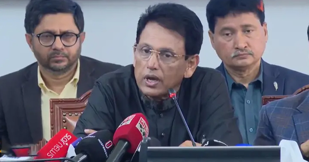 শিক্ষকদের জন্য আলাদা পে-স্কেল গঠনের ঘোষণা দিলেন মন্ত্রী