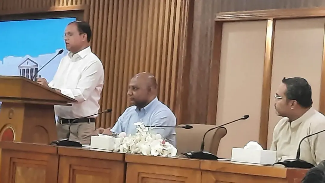 জীবন বাজি রেখে জনগণের জন্য কাজ করছেন প্রধানমন্ত্রী : অতিরিক্ত প্রেস সচিব