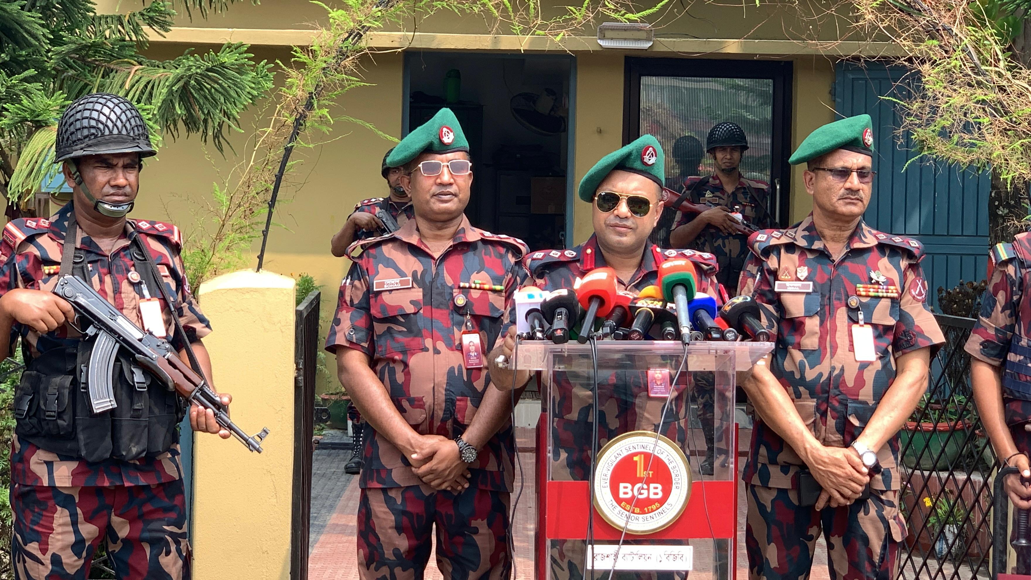 জ্বালনী তেল মজুদ ও তৎপরতা নিয়ে বিজিবির বিফ্রিং