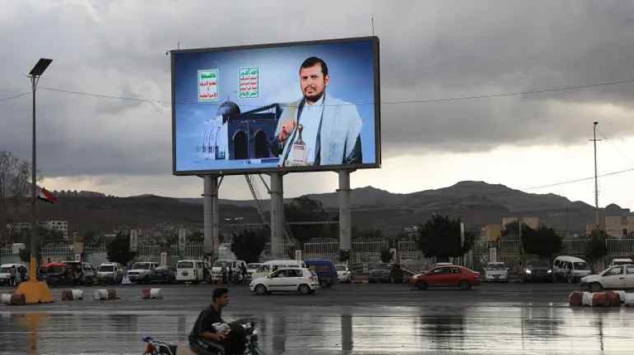হুথিদের যুদ্ধে জড়ানোতে নতুন বিপর্যয়ের শঙ্কায় ইয়েমেনিরা