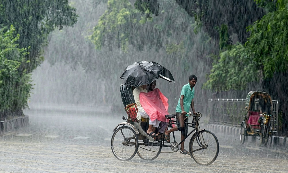 সকাল ৯টার মধ্যে ৭ অঞ্চলে ঝড়ের শঙ্কা