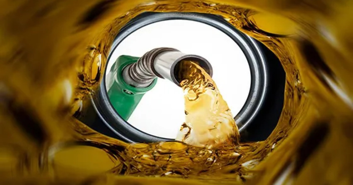 খুলনায় পেট্রোল পাম্প মালিকদের কর্মসূচি প্রত্যাহার, রেশনিং পদ্ধতিতে তেল বিপণন শুরু