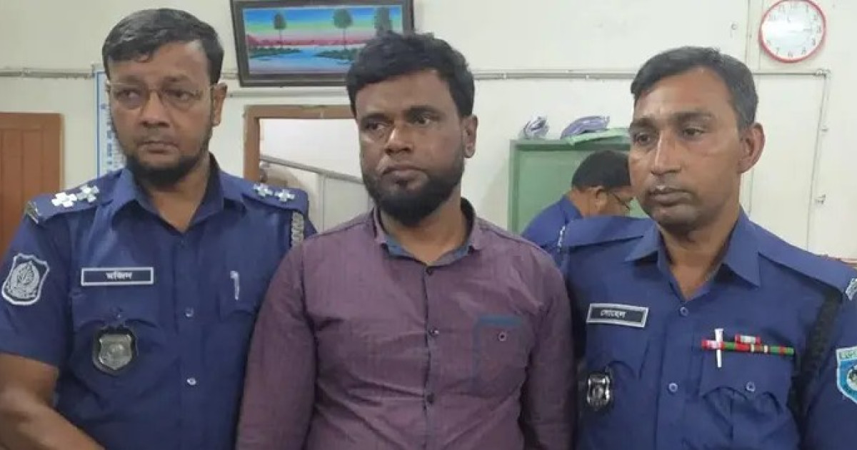বিভিন্ন ভয়-ভীতি দেখে ঘুষ দাবি  গাইবান্ধায় ভুয়া দুদক কর্মকর্তা গ্রেফতার