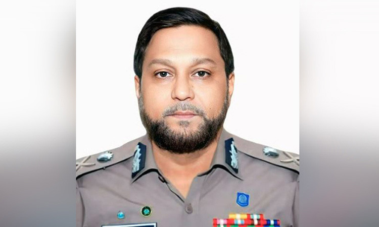 পুলিশের দায়িত্ব পালনে পরিবারের অবদান গুরুত্বপূর্ণ: ডিএমপি কমিশনার