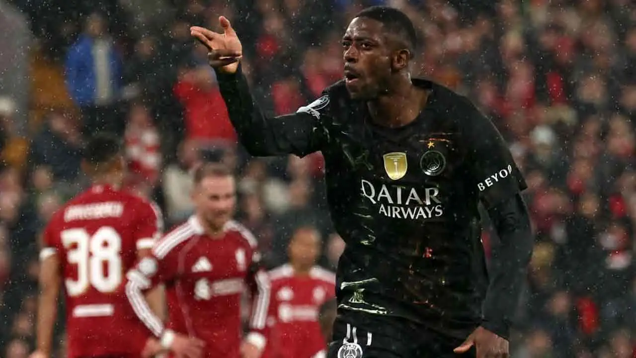 দেম্বেলের জোড়া গোলে লিভারপুলের স্বপ্ন ভেঙে সেমিফাইনালে পিএসজি