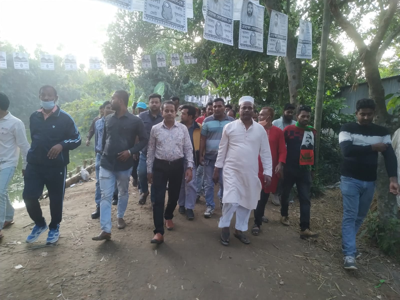 ধামরাইয়ে যুবককে পেটালেন আওয়ামী লীগ কর্মী