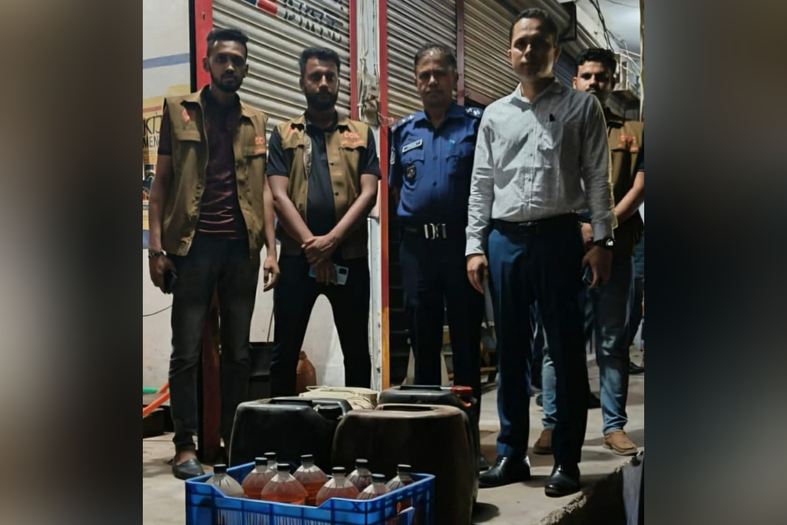 শার্শায় ভ্রাম্যমাণ আদালতের অভিযান: ৫০ হাজার টাকা জরিমানা, জ্বালানি তেল জব্দ