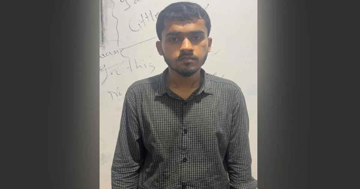 জাবি ছাত্রীর রক্তাক্ত মরদেহ উদ্ধার, স্বামী গ্রেপ্তার