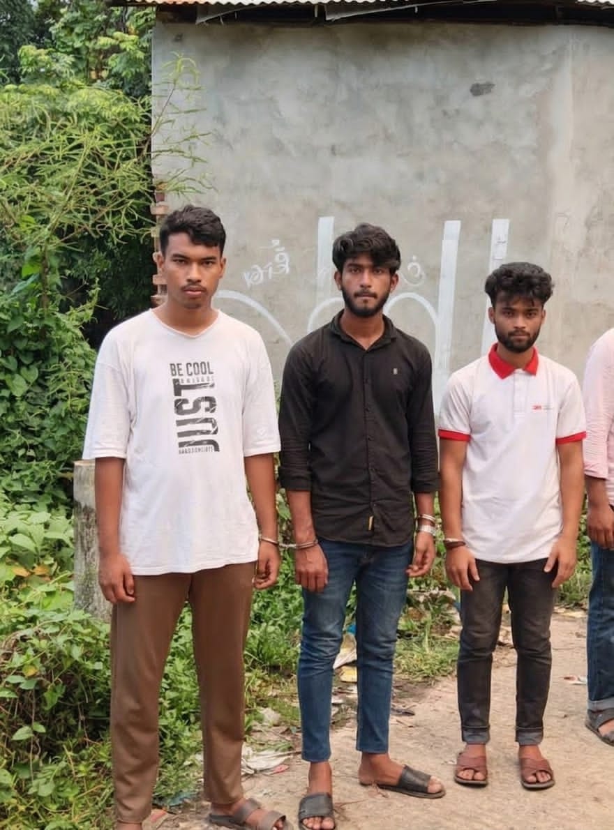 ফেনীতে মাদকসহ গ্রেপ্তার ৩ জনের ভ্রাম্যমান আদালতে জেল-জরিমানা