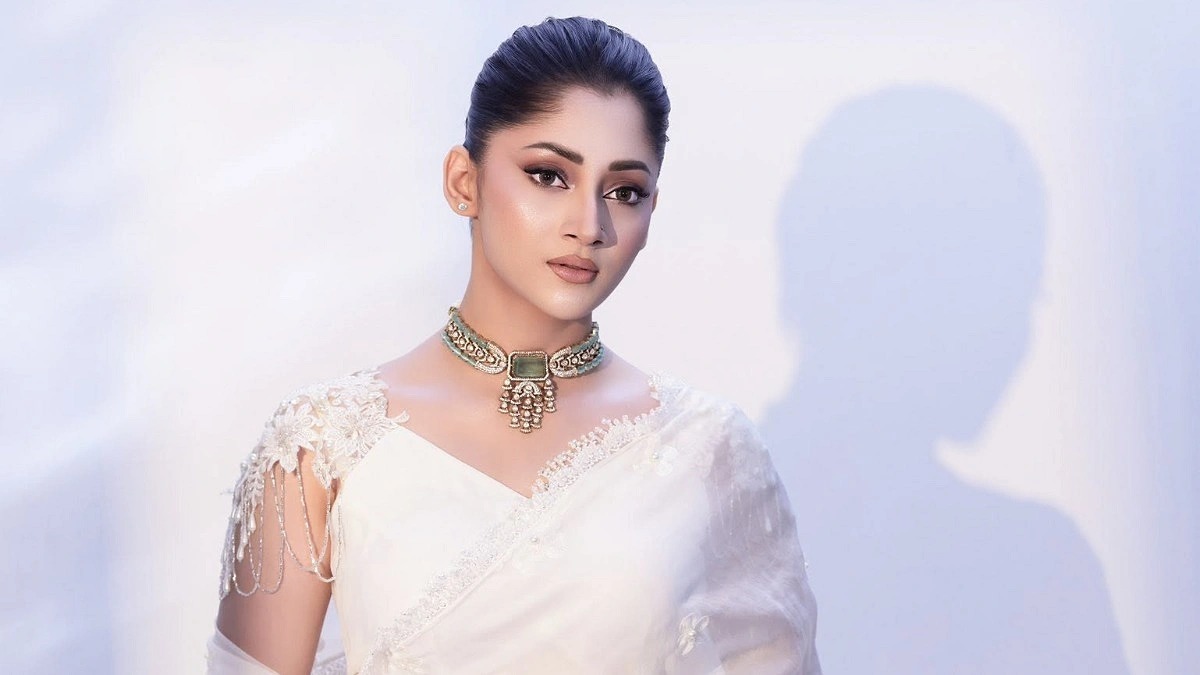 বিয়ের খবর নিয়ে মুখ খুললেন পূজা চেরী