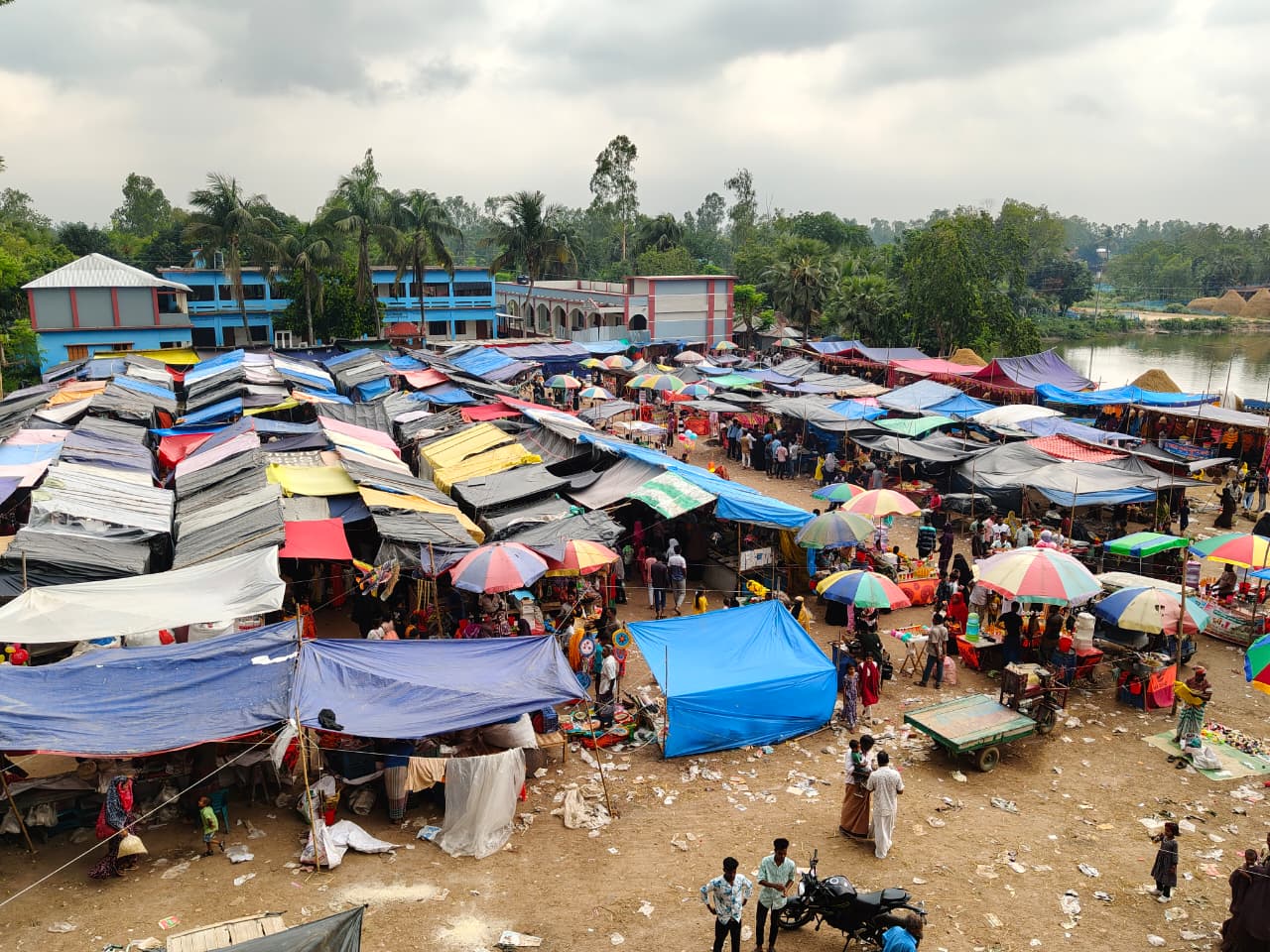 আনন্দ উৎসবে শেষ হলো সিংড়ার বিয়াশ জামাই মেলা