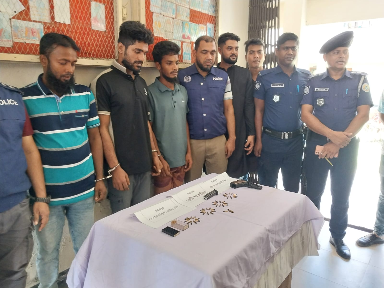 মেহেরপুরে ব্রাজিল সমর্থকদের বর্ণাঢ্য আনন্দ শোভাযাত্রা