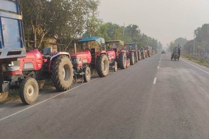 মেহেরপুরে তীব্র জ্বালানি সংকট, চরম ভোগান্তিতে সাধারণ মানুষ