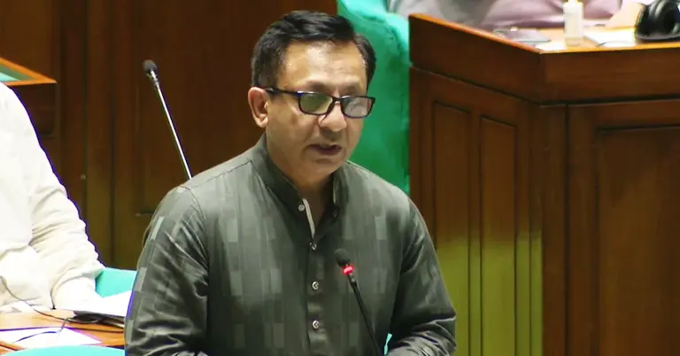 চামড়া খাত থেকে ১০ বিলিয়ন ডলারের বেশি আয়ের লক্ষ্য সরকারের: শিল্পমন্ত্রী
