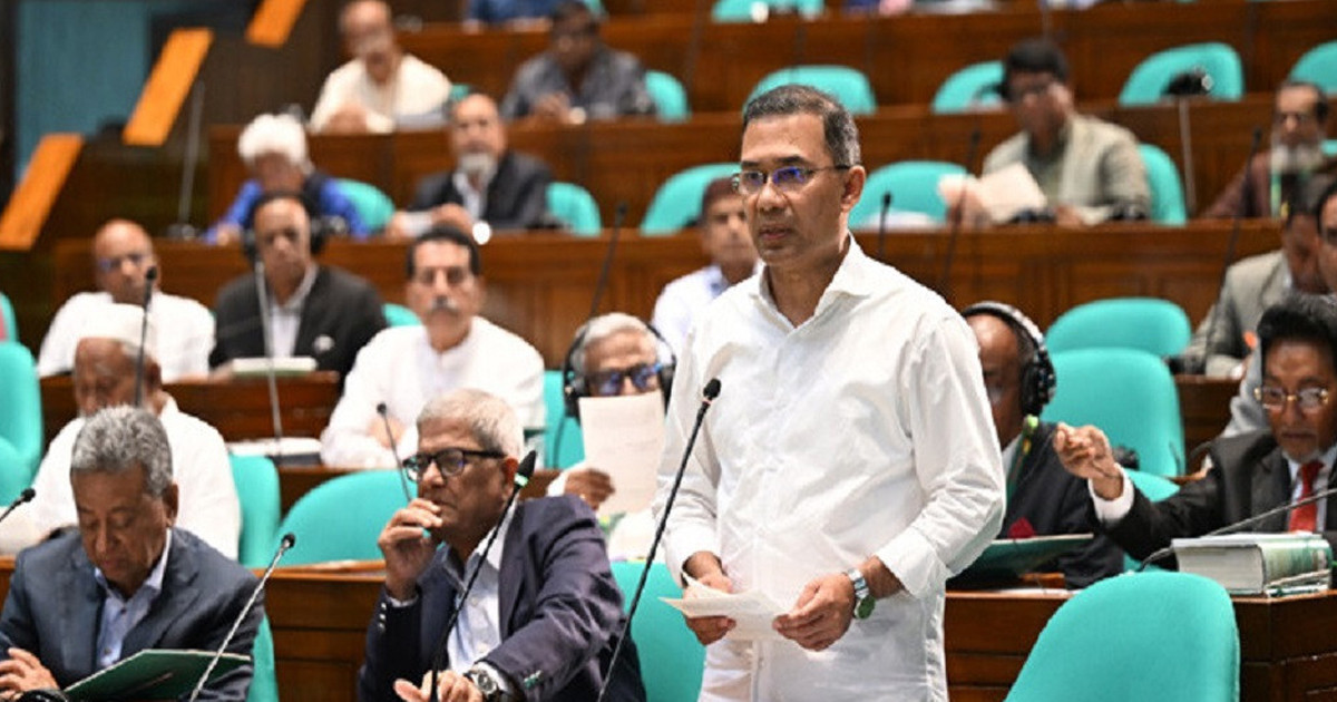 বর্তমান সরকার শিক্ষাকে শ্রেষ্ঠ বিনিয়োগ হিসেবে বিবেচনা করে: প্রধানমন্ত্রী