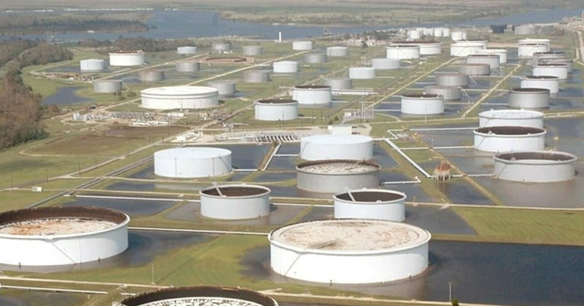 যুক্তরাষ্ট্রের তেল ভাণ্ডার নিয়ে চাঞ্চল্যকর তথ্য: বিশ্ব চলবে মাত্র ৪ দিন