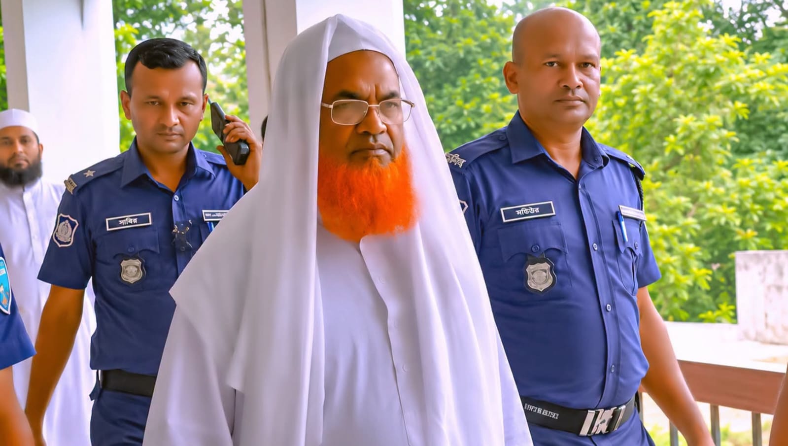 ৩ মামলায় কারাগারে ফেনী আলীয়া মাদ্রাসার অধ্যক্ষ মাওলানা মাহমুদুল হাসান