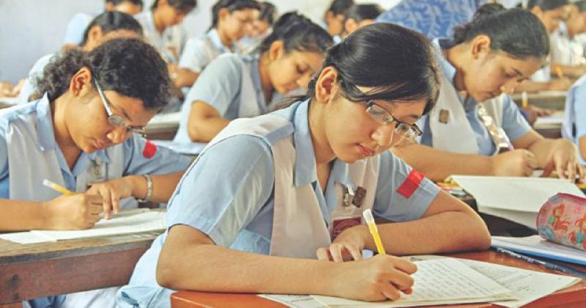 এসএসসি উত্তরপত্র পাঠাতে নতুন নির্দেশনা, বাধ্যতামূলক কমলা কাপড়ের প্যাকেট
