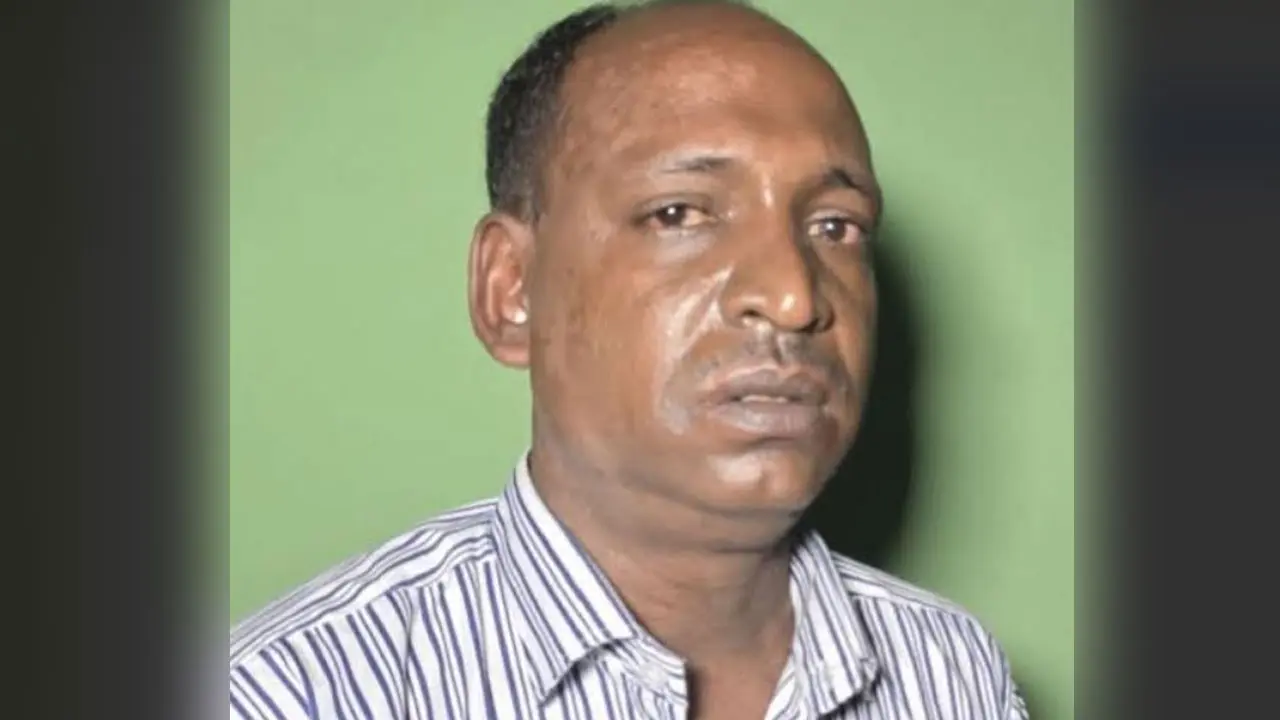 ফ্যামিলি কার্ডের প্রলোভন দেখিয়ে টাকা আদায়, এমপির অভিযোগের পর প্রতারক আটক