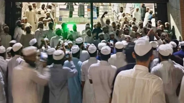 এনসিপিকে প্রতিহতে অনড় ব্রাহ্মণবাড়িয়ার কওমি ছাত্ররা