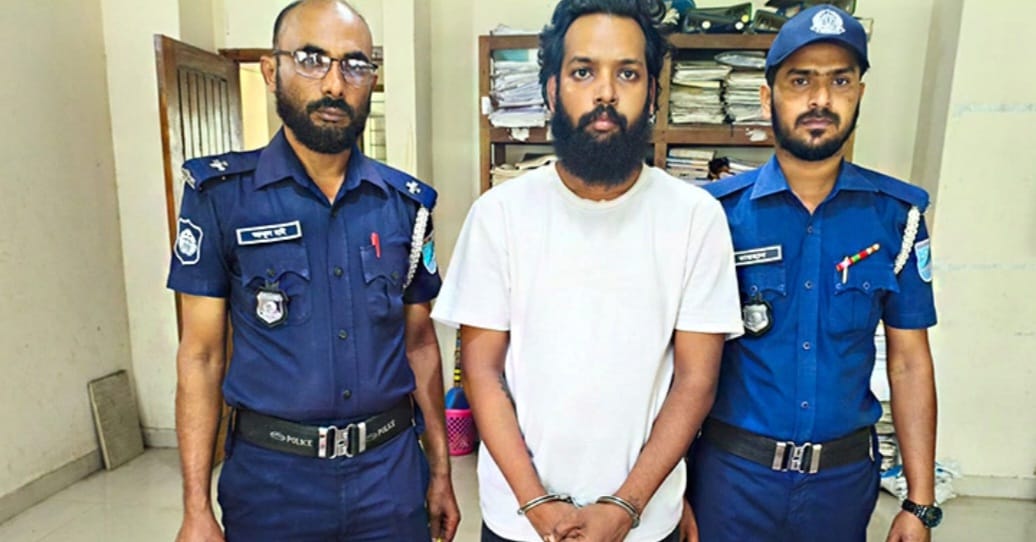 ভেদরগঞ্জ ইউএনও অফিসে চুরি: সিসিটিভিতে ধরা পড়ে পরিচ্ছন্নতাকর্মী