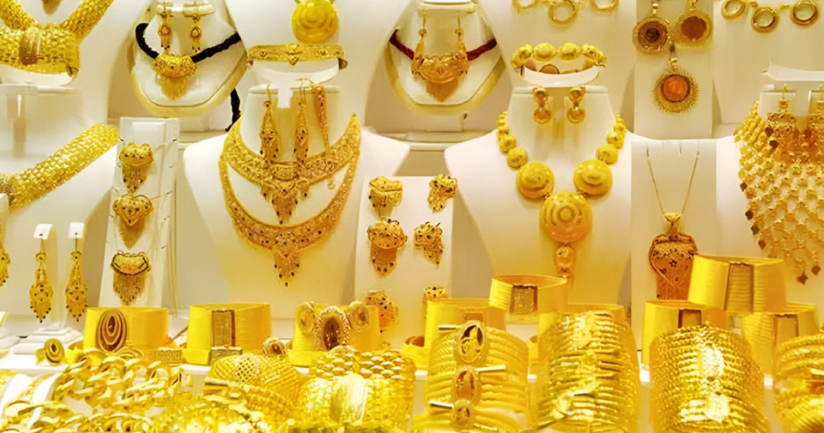 দেশের বাজারে আবারও কমেছে স্বর্ণের দাম