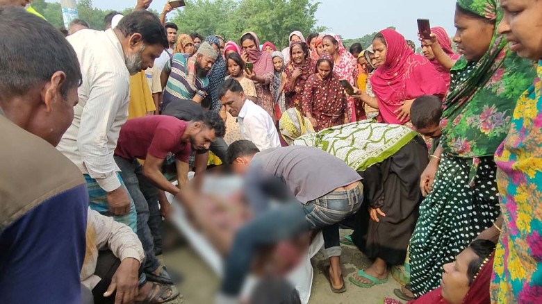 যশোরের ট্রাক-মোটরসাইকেল সংঘর্ষে ২ জন নিহত