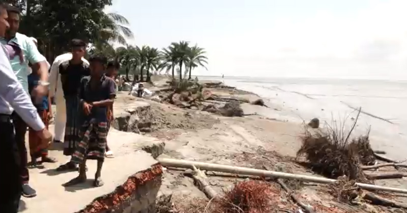 নোয়াখালী দক্ষিণাঞ্চল সুবর্ণচর নদী ভাঙ্গা এলাকা পরিদর্শন করলেন এবং জরুরি কাজের আশ্বাস পানিসম্পদ মন্ত্রীর