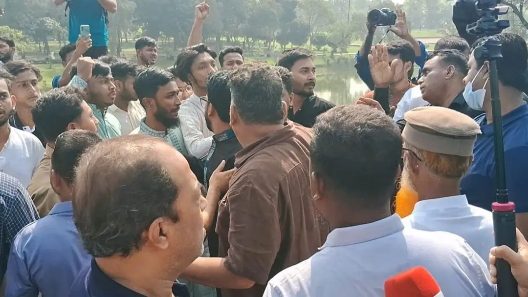 স্মৃতিসৌধে জাপার নেতাকর্মীদের সঙ্গে ছাত্রশক্তির নেতাকর্মীদের হট্টগোল