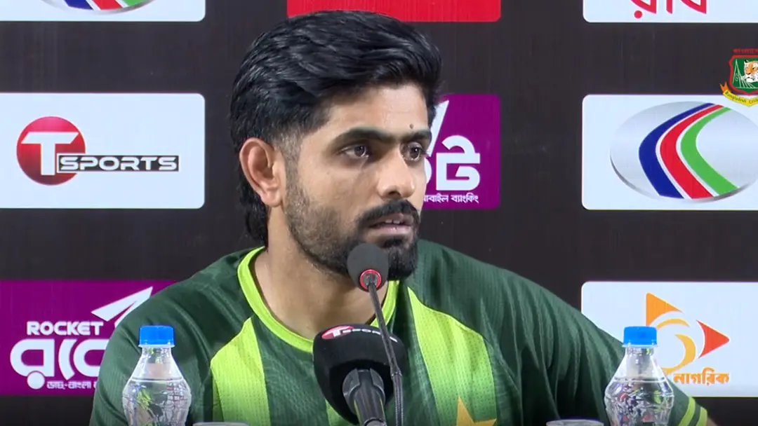 নাহিদ রানার প্রশংসা করে যা বললেন বাবর আজম