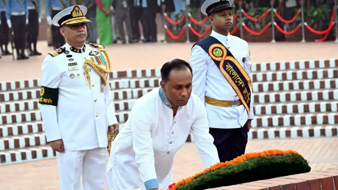 শ্রেষ্ঠ সন্তানদের স্মরণে জাতীয় স্মৃতিসৌধে ডেপুটি স্পিকারের শ্রদ্ধা