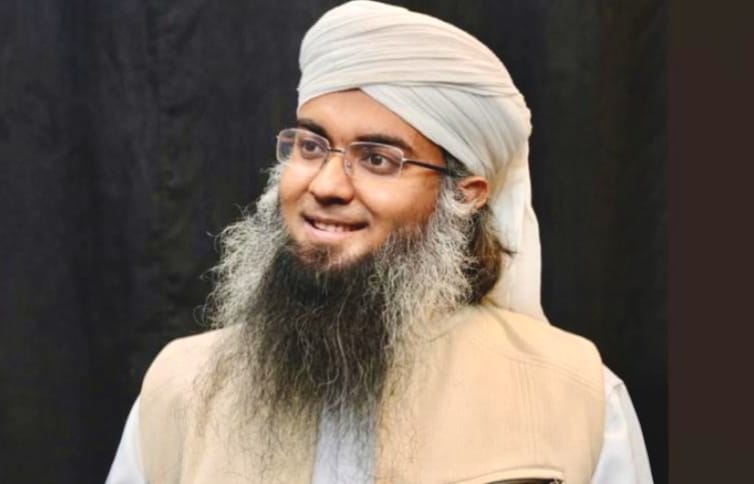 শয্যাশায়ী তানভীর অ্যাম্বুলেন্সে আদালতে