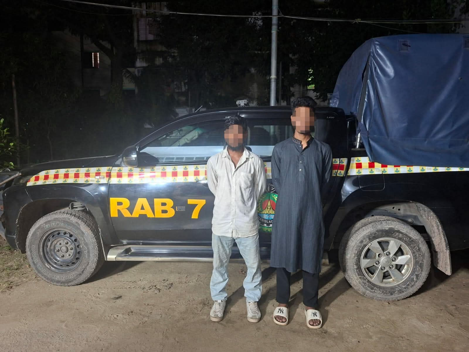 ১৮ কেজি গাঁজাসহ ফেনীতে র‍্যাবের জালে গ্রেপ্তার হল কক্সবাজারের দুই মাদক কারবারি
